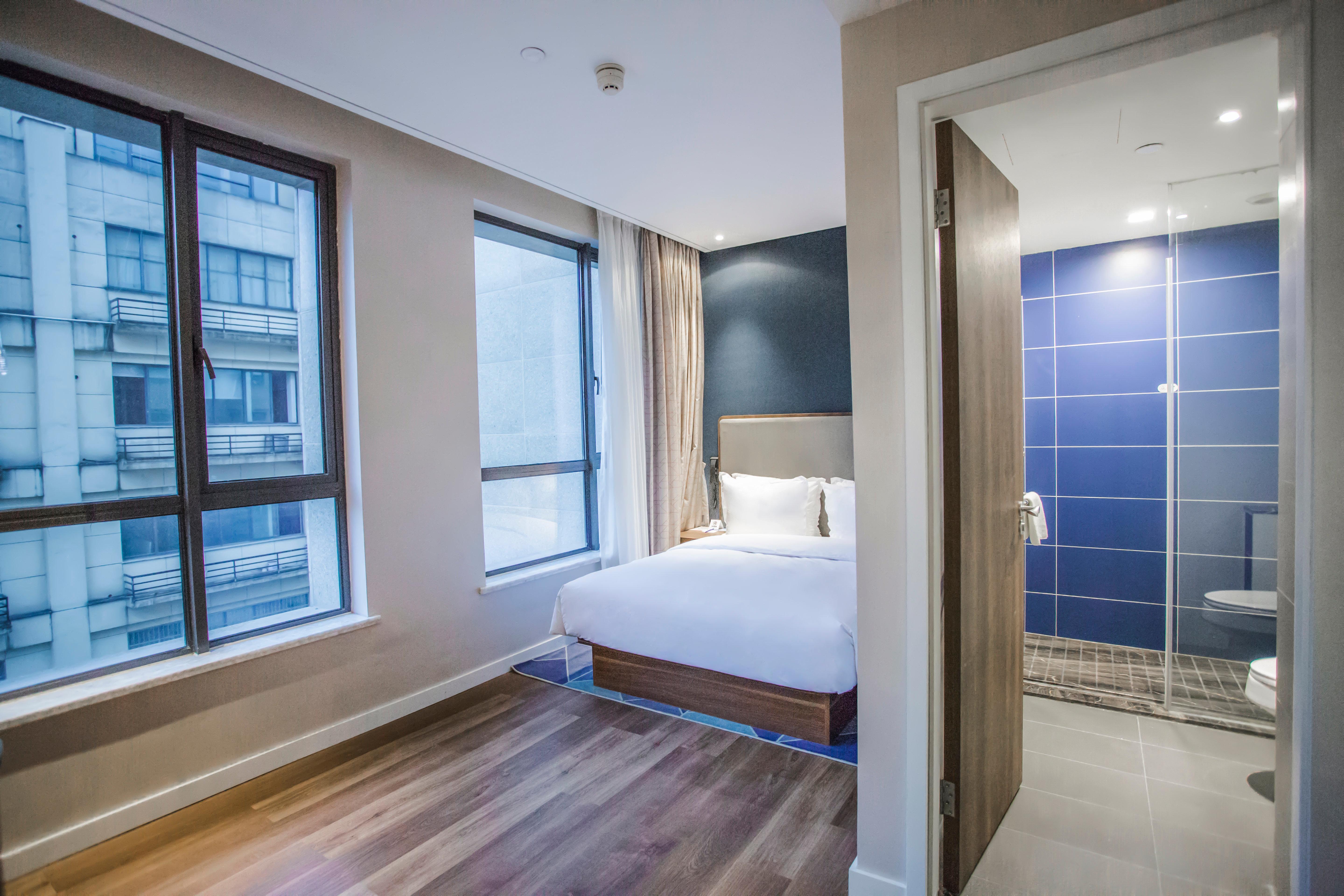 Holiday Inn Express Shanghai Pudong Chuansha, An Ihg Hotel Xangai Exterior foto